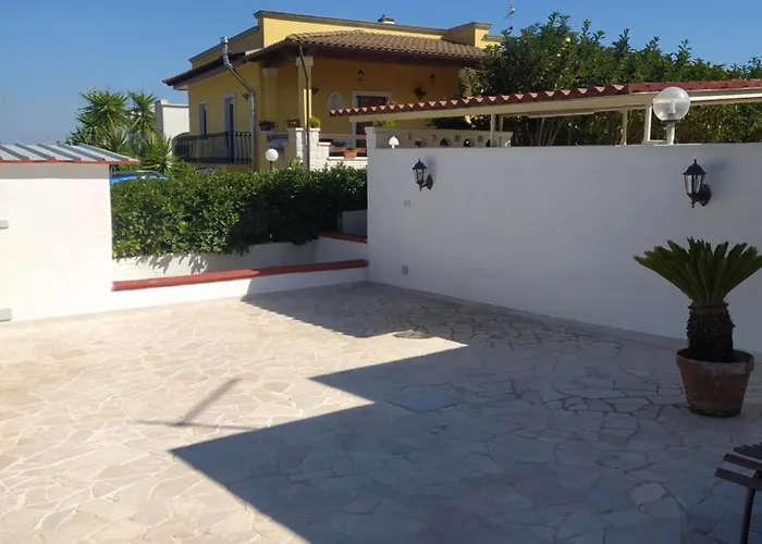 Camilla E Donato Ferienhaus